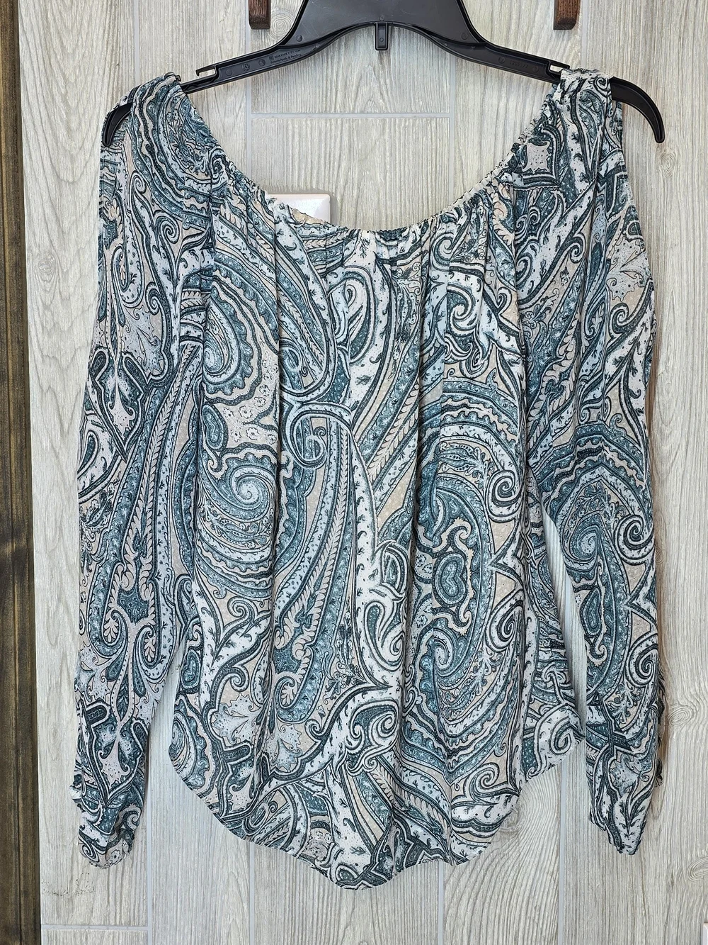 White House Black Market Teal and Cream Paisley Off-Shoulder Tunic